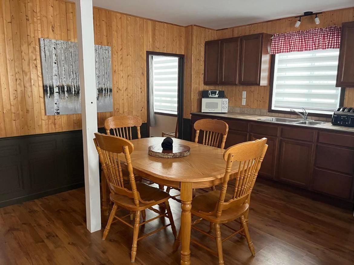 La Cabane Chez Jimmy Petit-Saguenay Kültér fotó