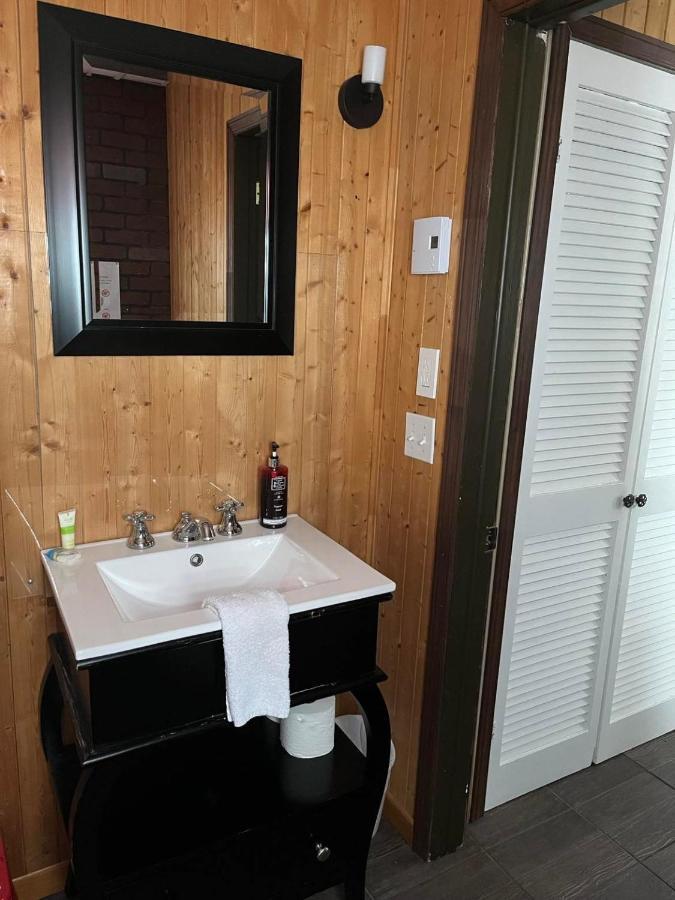 La Cabane Chez Jimmy Petit-Saguenay Kültér fotó